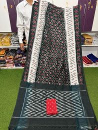 PSRGICTS5A07INCC22- Ikat cotton saree