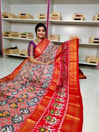 PGMRKBRS5Y06FSDC30- Kanchi border Ikat silk saree