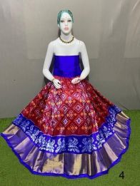 PSRGFSLG5Y11SZDC29- Free Size Ikat Silk Lehenga