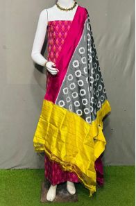 PSRGSDST5Y06FFCD15- Ikat Silk dupatta with Ikat sico top