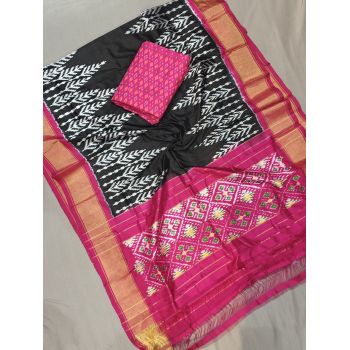 PGMRSDST5A06FSDD02- Ikat Silk dupatta with Ikat sico top
