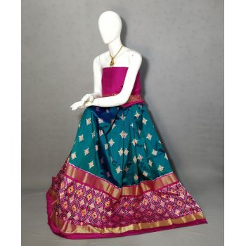 PRIHFSLG5Y04SEDD24- Free Size Ikat Silk Lehenga