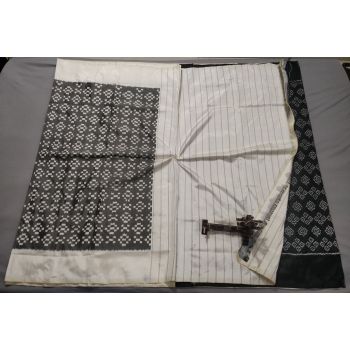 PALUIDSS5Y06BSCD08- Ikat silk saree