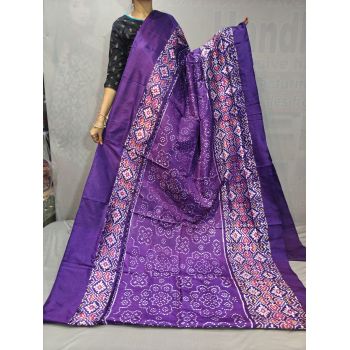 PGMRIDSS5Y06NIDC06- Ikat silk saree
