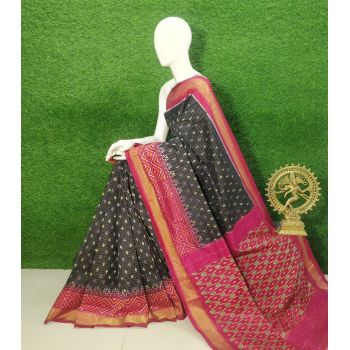 PUSNIDSS5Y09NDCC18- Ikat silk saree