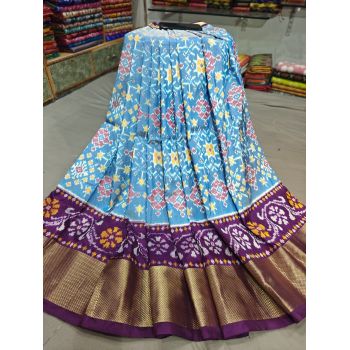 PGMRFSLG5Y18SZCD31- Free Size Ikat Silk Lehenga