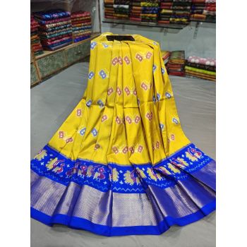 PGMRFSLG5Y18SZCD44- Free Size Ikat Silk Lehenga