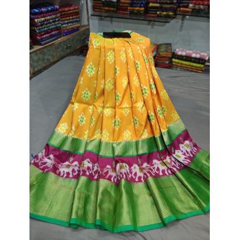 PGMRFSLG5Y18SZCD45- Free Size Ikat Silk Lehenga