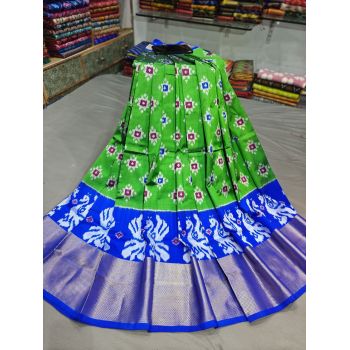 PGMRFSLG5Y18SZCD46- Free Size Ikat Silk Lehenga