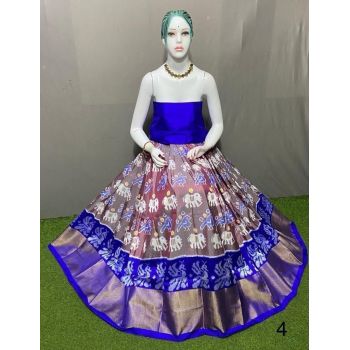 PSRGFSLG5Y11SZDC19- Free Size Ikat Silk Lehenga