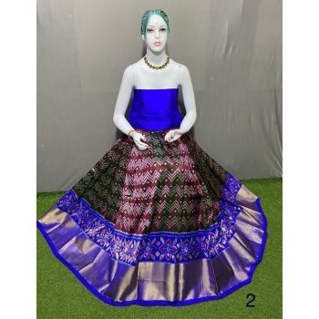 PSRGFSLG5Y11SZDC22- Free Size Ikat Silk Lehenga