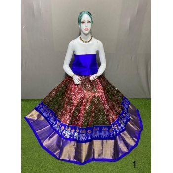 PSRGFSLG5Y11SZDC27- Free Size Ikat Silk Lehenga