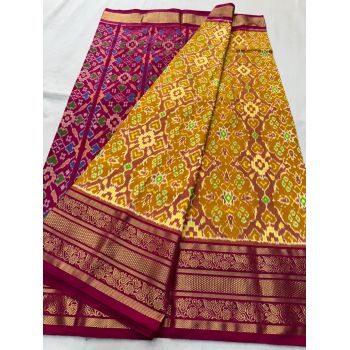 PSNTKBRS5Y20CSCC06- Kanchi border Ikat silk saree