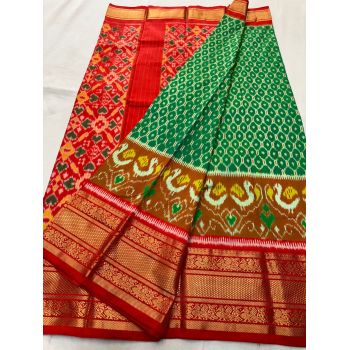 PSNTKBRS5Y20CSCC07- Kanchi border Ikat silk saree