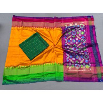 PSSISDST5Y21FSDC45- Ikat Silk dupatta with Ikat sico top