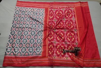 PALUIDSS5Y06BSCD12- Ikat silk saree