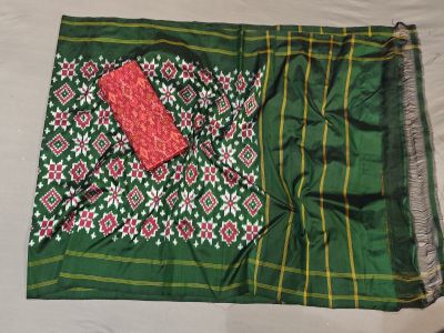 PGMRSDST5A06FSDD03- Ikat Silk dupatta with Ikat sico top
