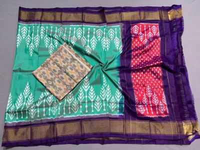 PSSISDST5Y21FSDC17- Ikat Silk dupatta with Ikat sico top
