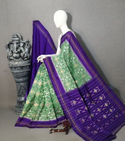 PALUIDSS5A07BSCC12- Ikat silk saree