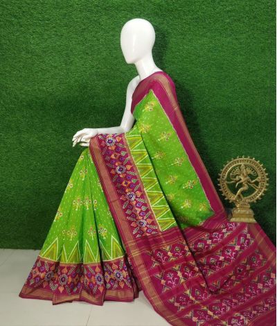 PUSNIDSS5Y09NDCC19- Ikat silk saree