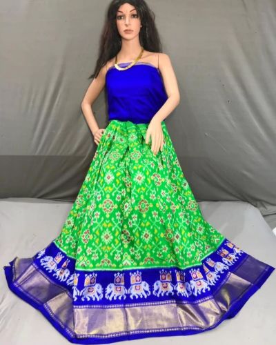 PSSIFSLG5A07SZDC07- Free Size Ikat Silk Lehenga