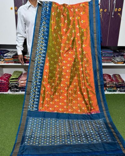 PGMRILWS5A07XZCD44- light weight Ikat silk saree