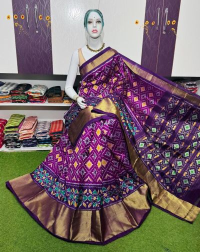 PSRGIDSS5Y09BBCD30- Ikat silk saree