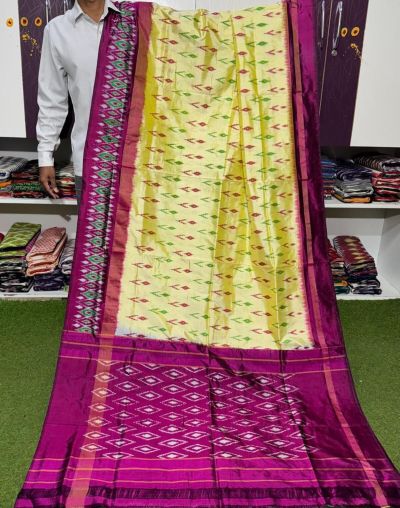 PGMRILWS5A07XZCD40- light weight Ikat silk saree