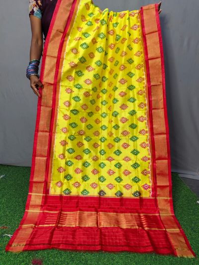 PNIHISDP5A05ZBCD04- Ikat Silk dupatta