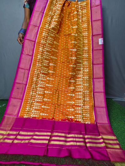 PNIHISDP5A05ZBCD24- Ikat Silk dupatta