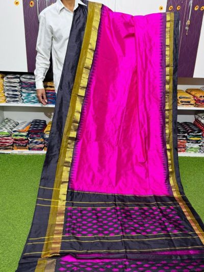 PSRGILWS5A06XZCD16- light weight Ikat silk saree