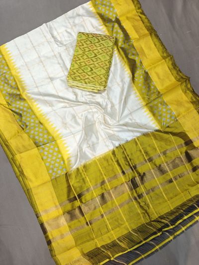 PGMRSDST5A06FSDD30- Ikat Silk dupatta with Ikat sico top