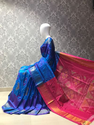 PLXHISSS5A07ITCD21- Ikat soft silk saree