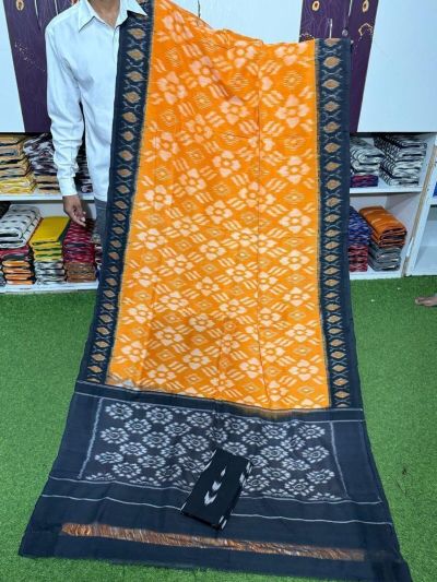 PSRGICTS5A07INCC26- Ikat cotton saree
