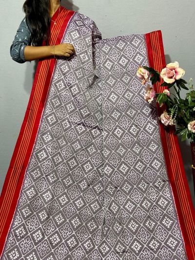 PKISIDSS5A30BECC28- Ikat silk saree