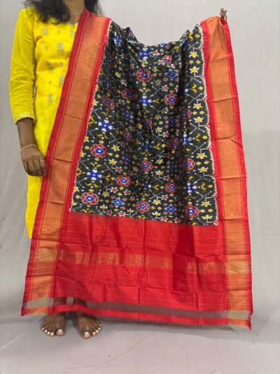 PSSIISDP5Y03ECDC03- Ikat Silk dupatta