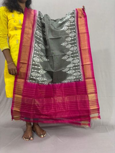 PSSIISDP5Y03ECDC11- Ikat Silk dupatta
