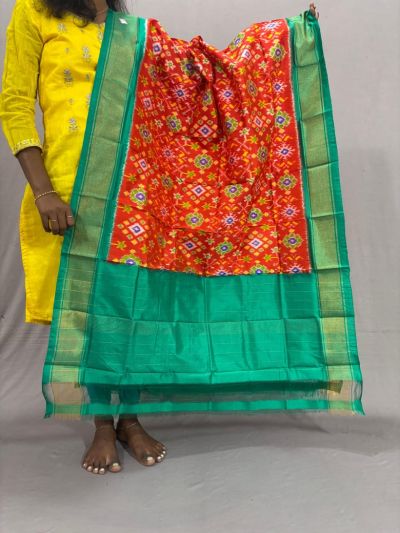 PSSIISDP5Y03ECDC13- Ikat Silk dupatta