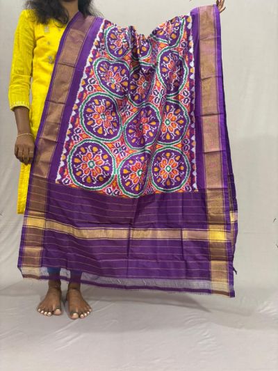 PSSIISDP5Y03ECDC22- Ikat Silk dupatta