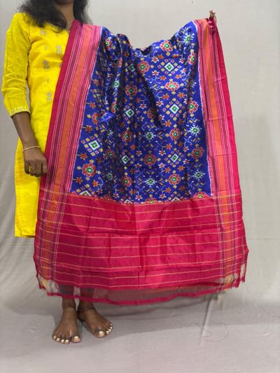 PSSIISDP5Y03ECDC24- Ikat Silk dupatta