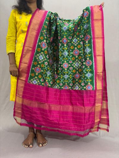 PSSIISDP5Y03ECDC28- Ikat Silk dupatta