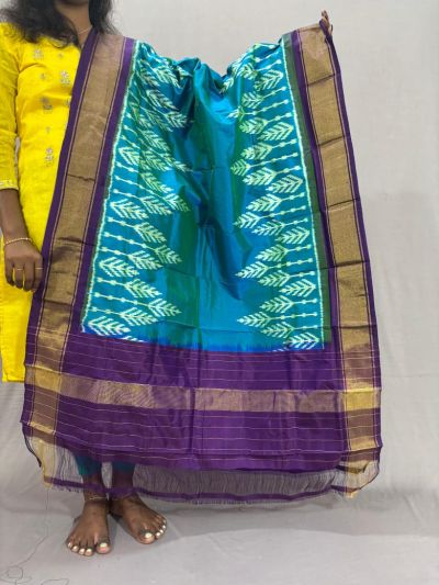 PSSIISDP5Y03ECDC35- Ikat Silk dupatta