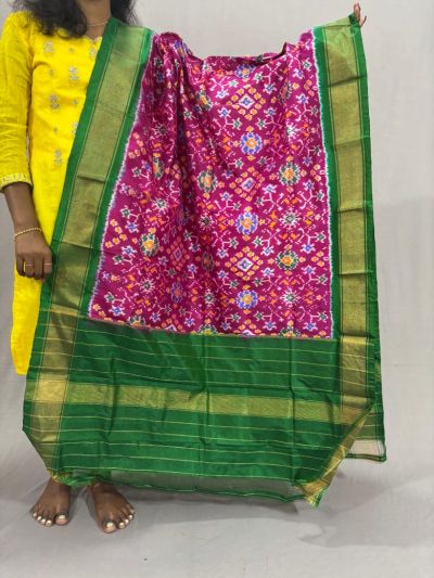 PSSIISDP5Y03ECDC44- Ikat Silk dupatta