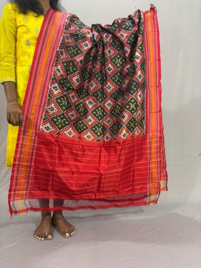 PSSIISDP5Y03ECDC59- Ikat Silk dupatta