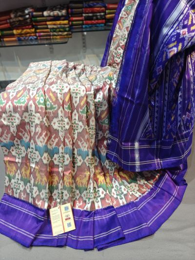 PGMRIDSS5Y02BXCC03- Ikat silk saree