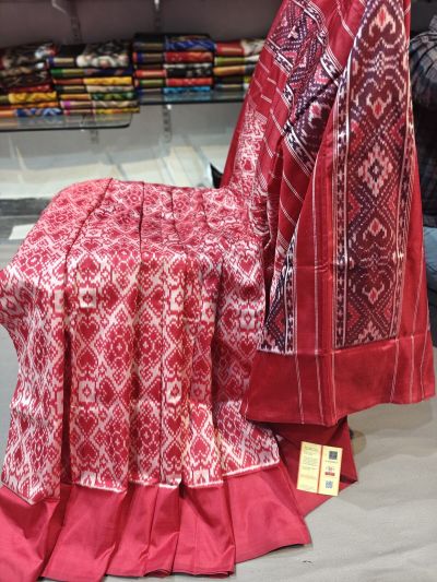PGMRIDSS5Y02BXCC07- Ikat silk saree