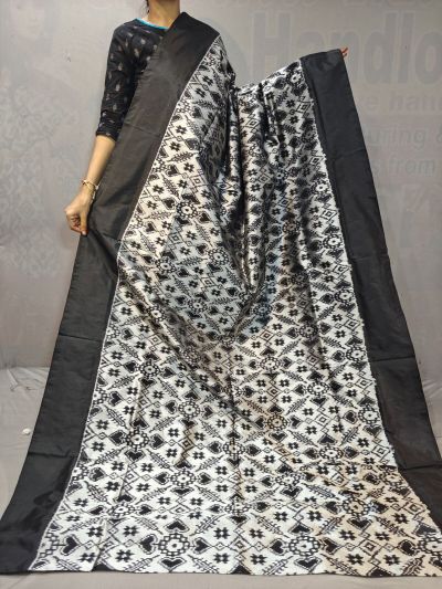 PGMRIDSS5Y06NIDC05- Ikat silk saree