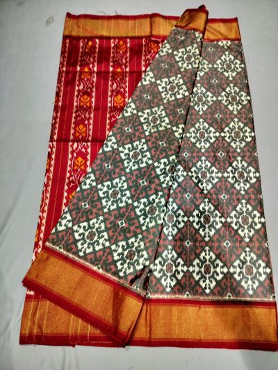 PUSNIDSS5Y06NCCD09- Ikat silk saree