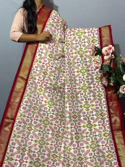 PKISIDSS5Y09NFCC12- Ikat silk saree