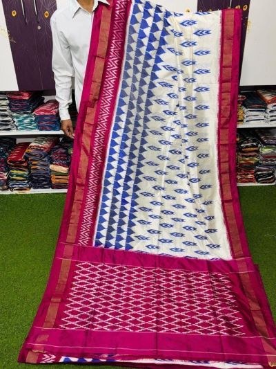 PSRGILWS5Y10XZCC07- light weight Ikat silk saree